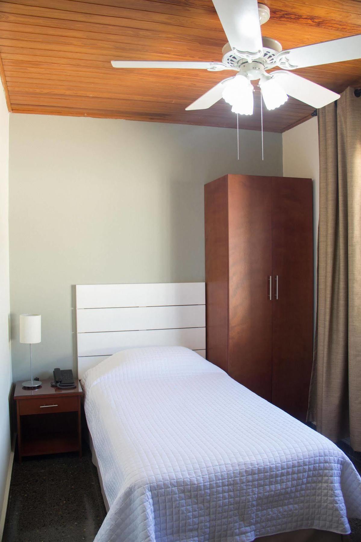 Maria Jose Suites سان سلفادور المظهر الخارجي الصورة